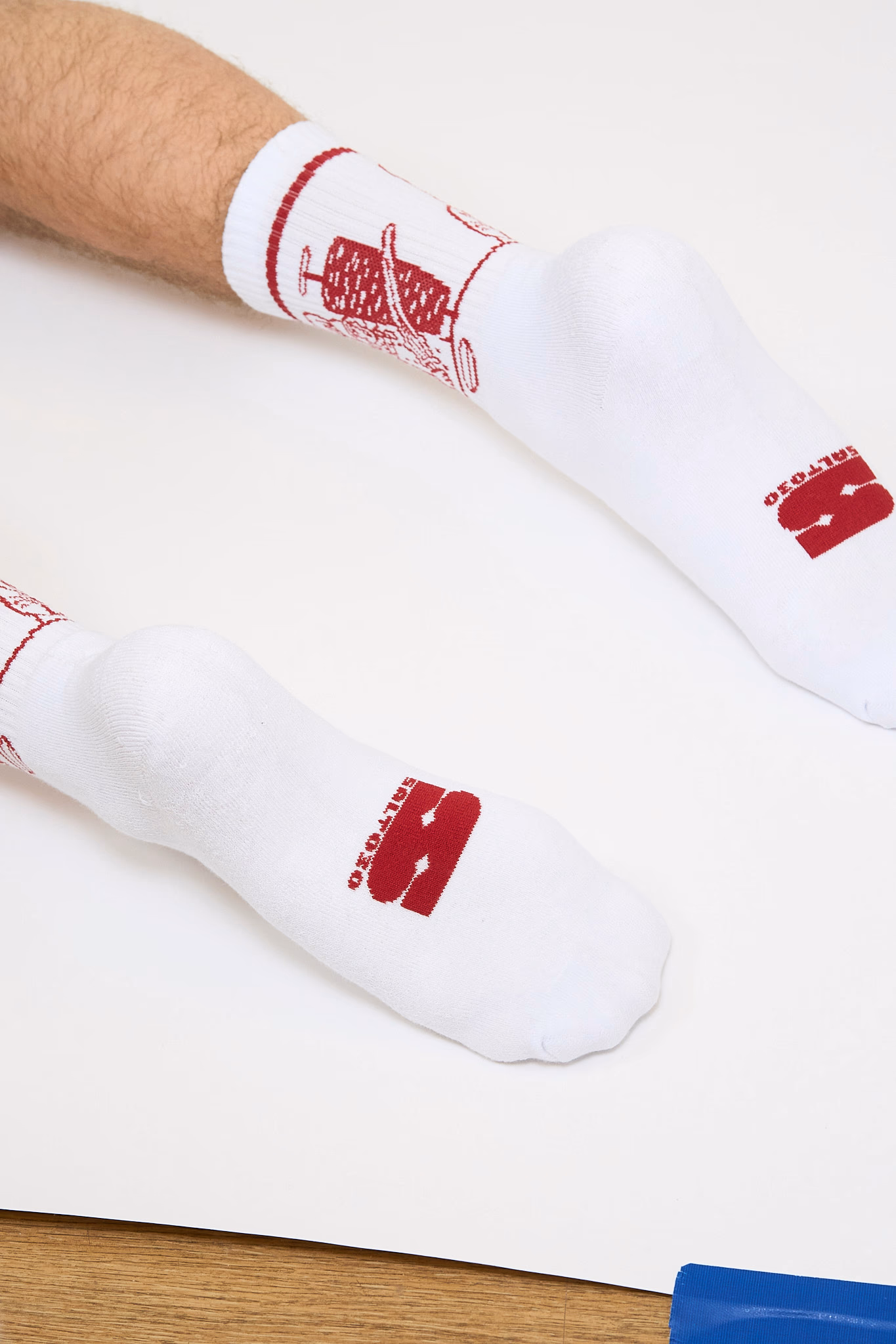 Individuelle Sportsocken als Mitarbeitergeschenk mit Logo